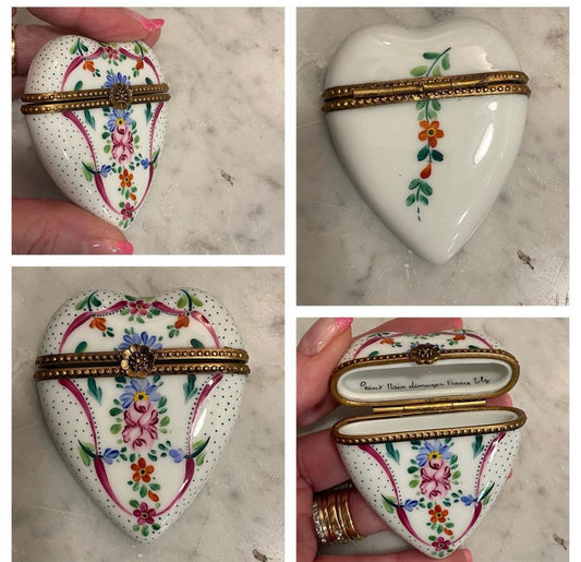 EUC Exquisite Limoges Peint Main Hinged Heart Trinket Box Floral Design Milgrain Framing Signed